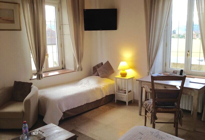 Трехместный Номер Superior, Domaine Du Manoir