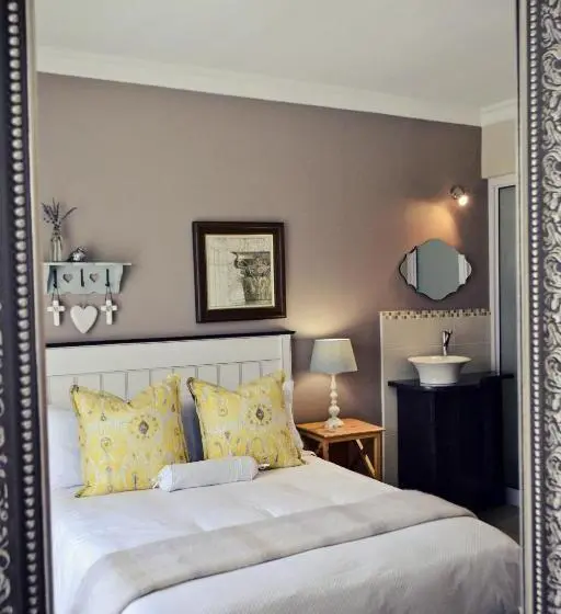 Deluxe-huone, Bokmakierie Gastehuis Emalahleni Pty Ltd