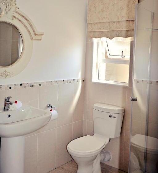 Номер Стандарт, Bokmakierie Gastehuis Emalahleni Pty Ltd