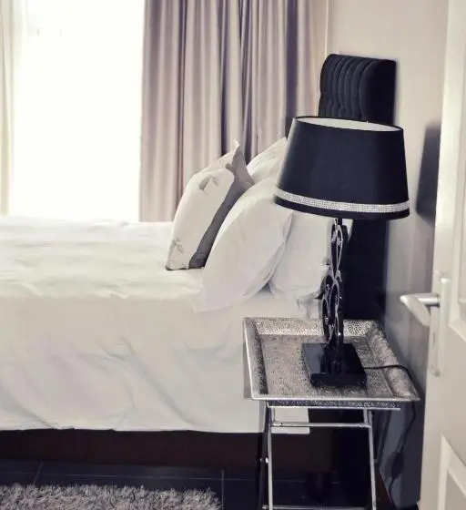 Deluxe-huone Parveke, Bokmakierie Gastehuis Emalahleni Pty Ltd