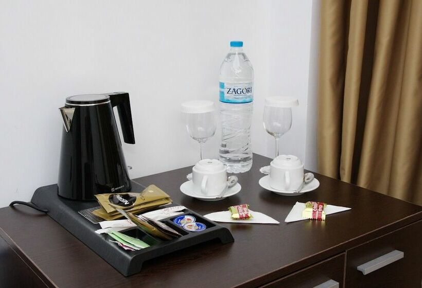 주니어 스위트, Breeze Boutique Athens