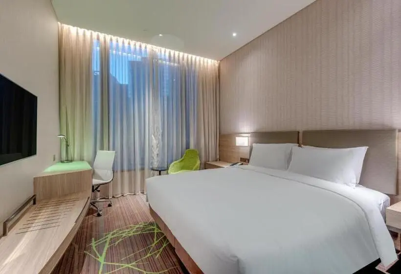 Standard Room King Size Bed