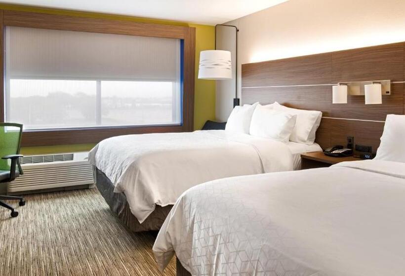 장애인을 위한 스탠다드 룸, Holiday Inn Express & Suites Racine, An Ihg