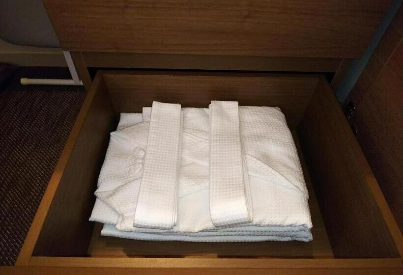 デラックスルーム, Nagoya Prince Hotel Sky Tower