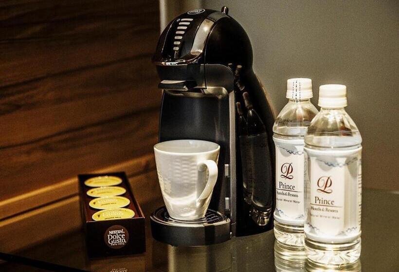 キングサイズベッドのデラックスルーム, Nagoya Prince Hotel Sky Tower