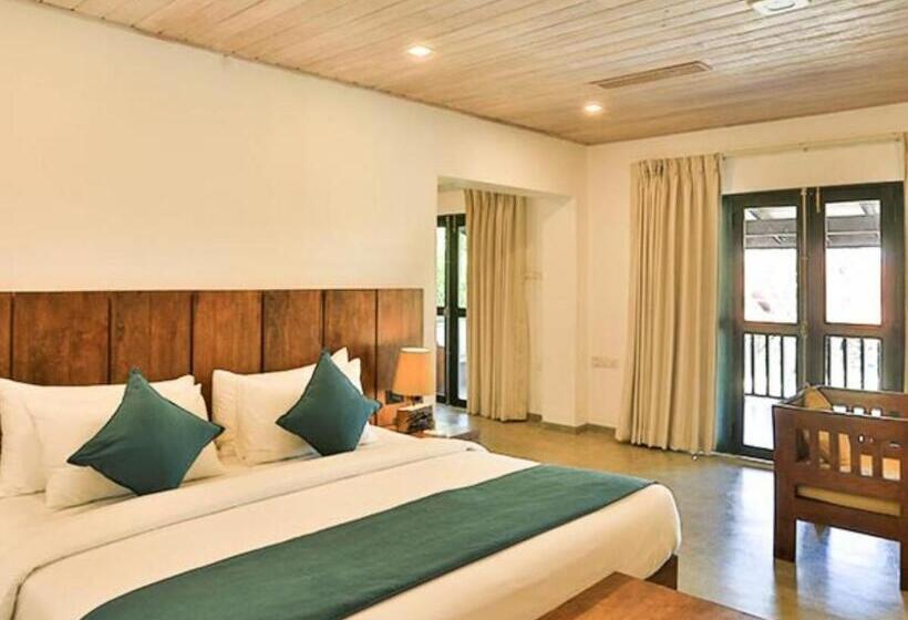 Семейный Номер Deluxe, Regenta Arie Lagoon Negombo