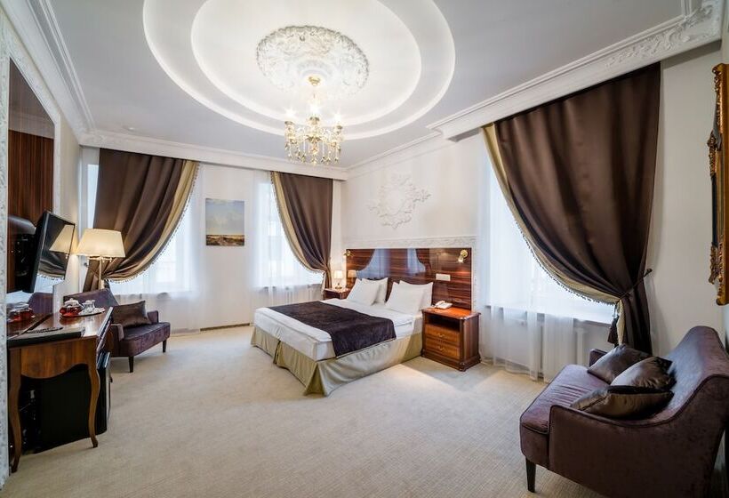 سوییت اجرایی, Sadovnicheskaya