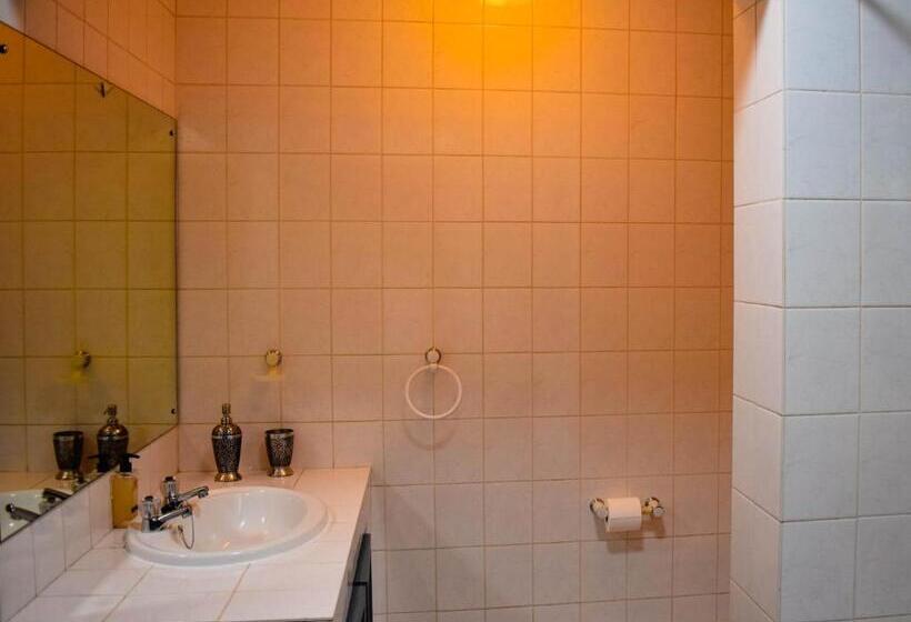 Номер Deluxe Внутренний, Serene Guest Manor