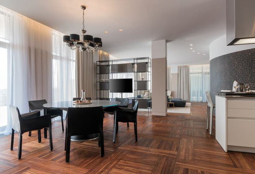 سوئیت سلطنتی 2 خوابه, Crystal House Suite Hotel & Spa