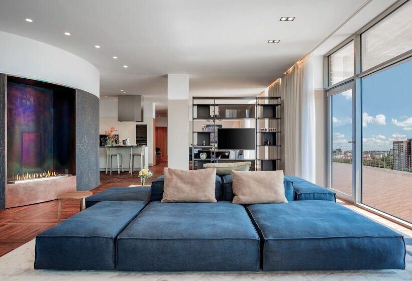 سوئیت سلطنتی 2 خوابه, Crystal House Suite Hotel & Spa