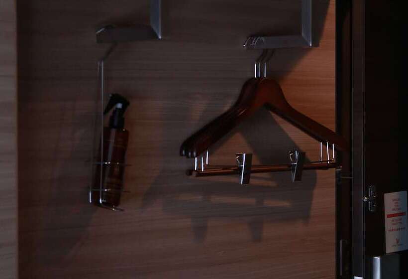 اتاق استاندارد یک نفره, Almont Hotel Sendai