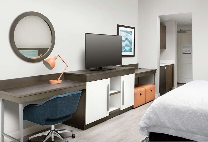 غرفة قياسية سرير كينج, Hampton Inn Marathon   Florida Keys