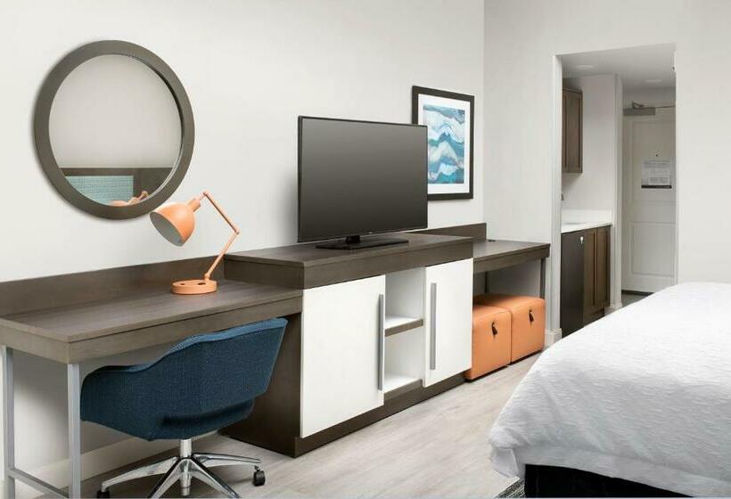 غرفة قياسية سرير كينج, Hampton Inn Marathon   Florida Keys