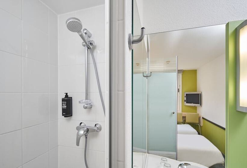 标准三人间, Ibis Budget Wrocław Południe