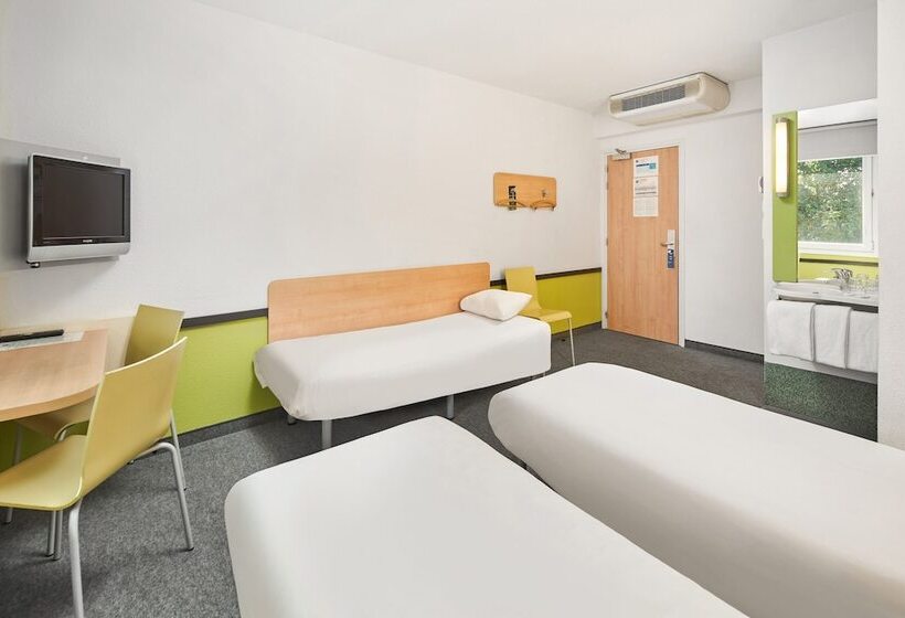 Номер Стандарт Трехместный, Ibis Budget Wrocław Południe