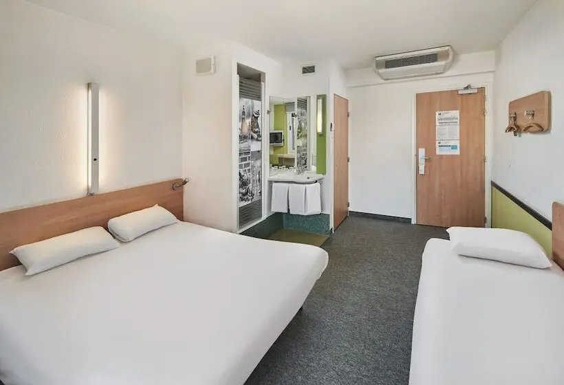 اتاق خانوادگی, Ibis Budget Wrocław Południe