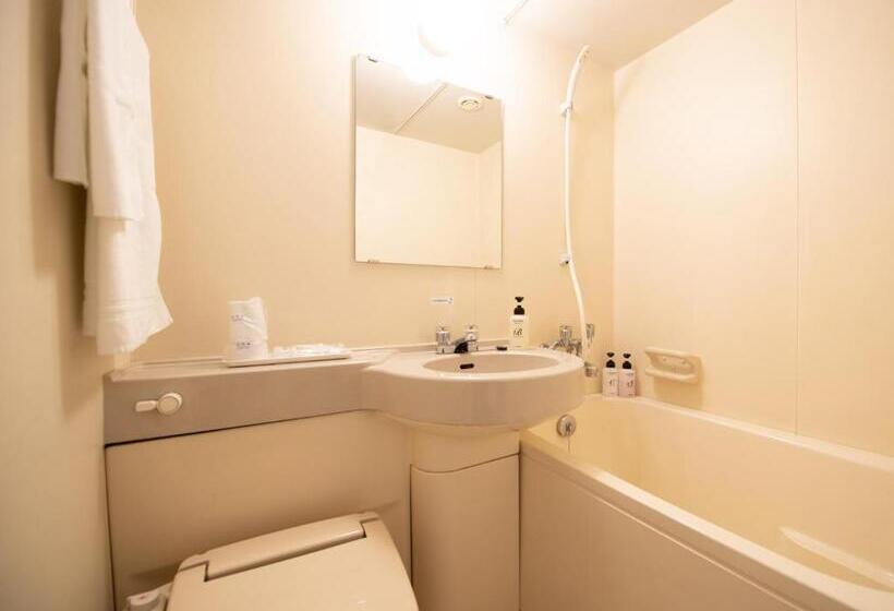 이코노미 룸, Iidaya