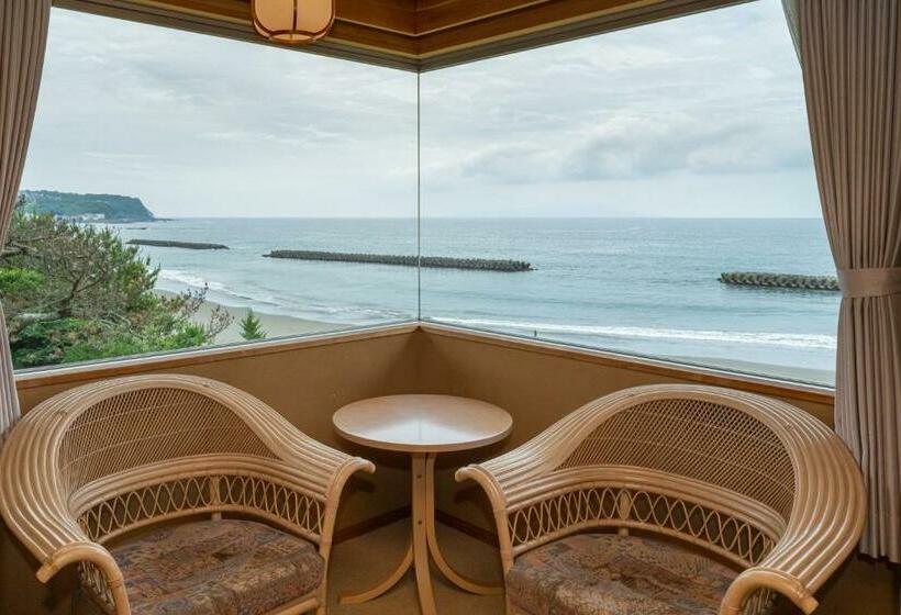 غرفة قياسية رباعية, Kaiyutei