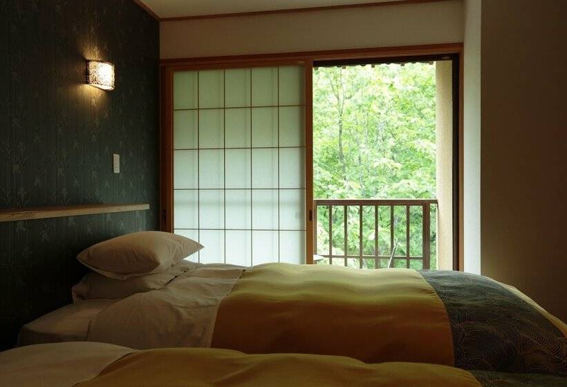 古典房间, Kinseikan Seseragi