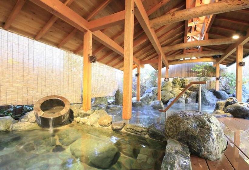 اتاق استاندارد چهار تخته, Shimobe