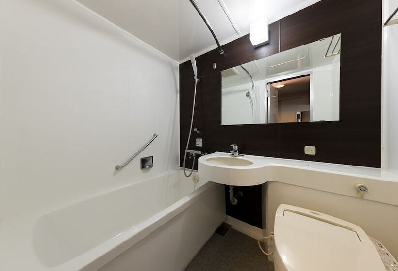 Номер Стандарт, Tsukasa Royal