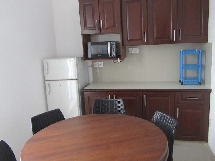 带2个卧室的公寓, Queens Park Apartments