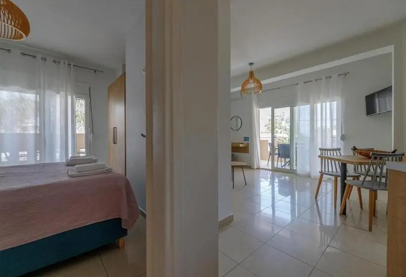 海の見える１ベッドルームアパートメント, Sun Beach Apartments