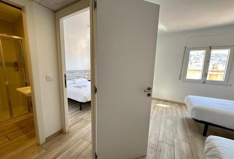 غرفة قياسية رباعية, Agi Gloria Rooms