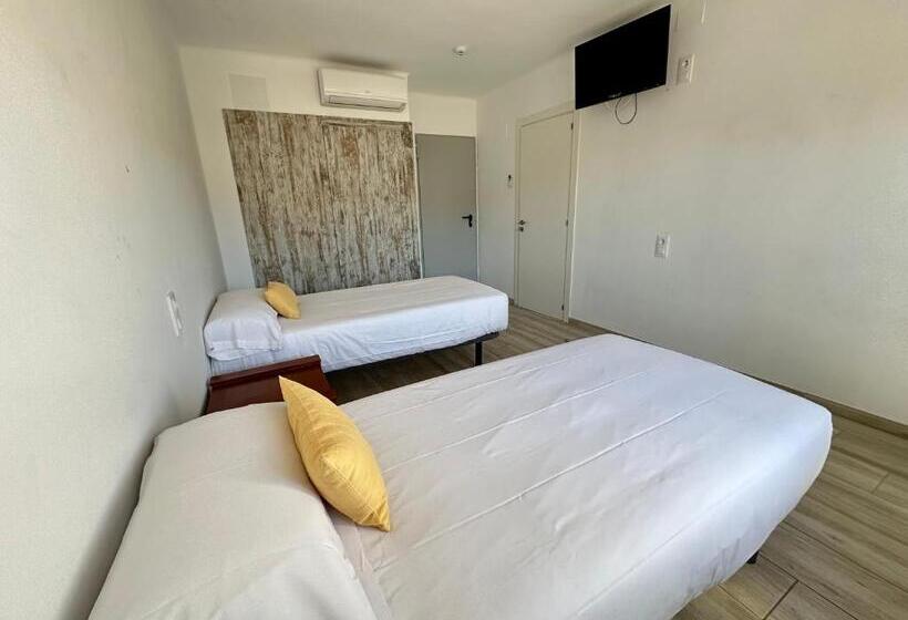 غرفة قياسية رباعية, Agi Gloria Rooms