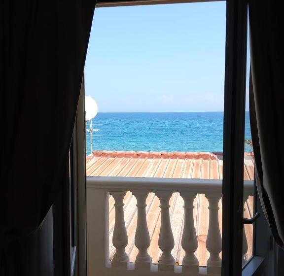 바다 전망 디럭스 3인룸, Al Giglio