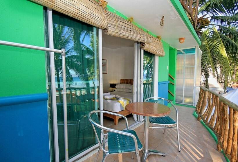 חדר דלוקס, Bluewaves Beach House