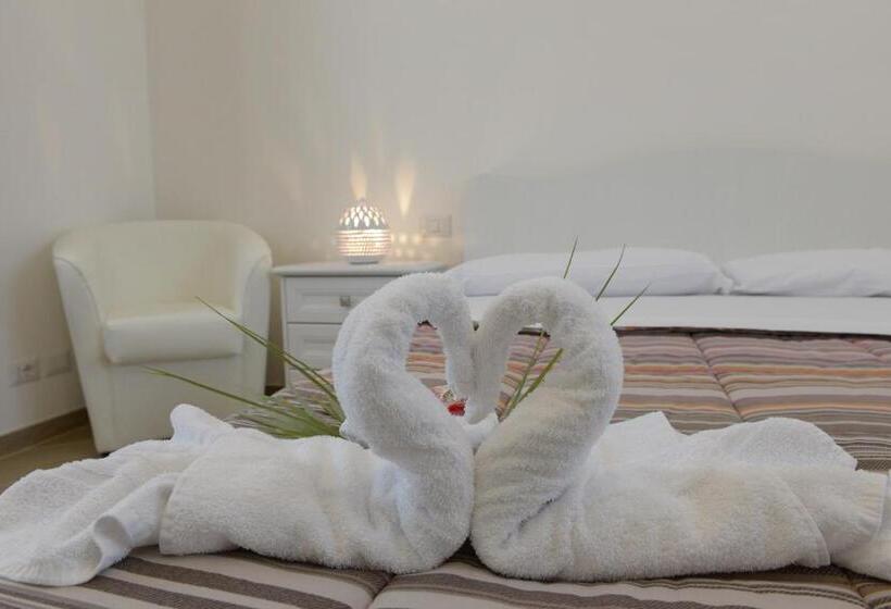 اتاق لوکس, Domus Antiqua Residence