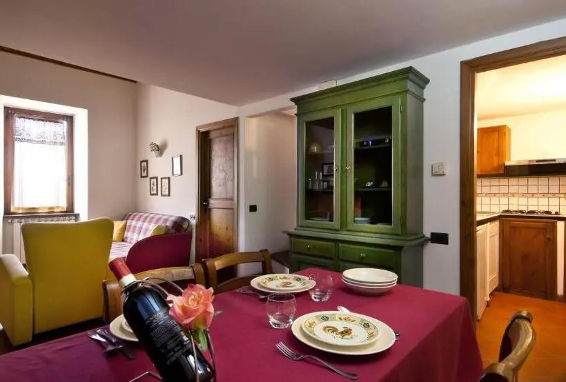 Huoneisto 2 Makuuhuonetta, Fonte Al Noce