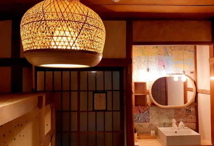 غرفة عائلية حمام مشترك, Guesthouse Futareno