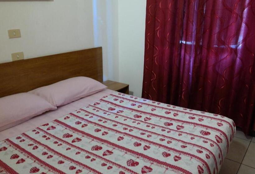 اتاق استاندارد, Houston Livorno   Struttura Esclusivamente Turistica   Not For Business Or Workers