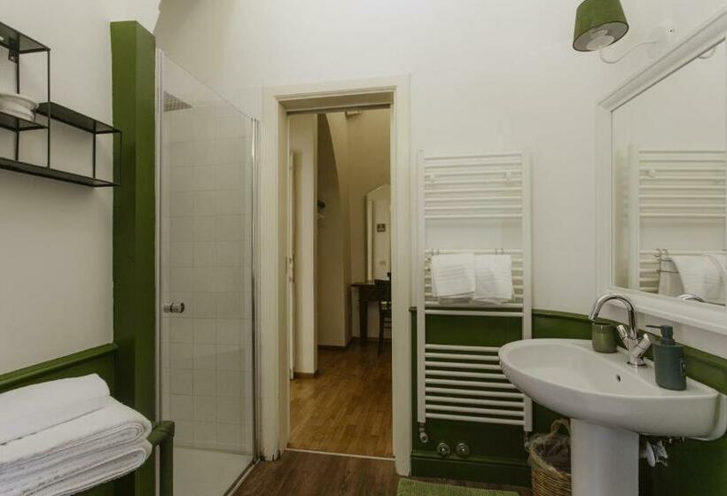 اتاق استاندارد چهار تخته, L'arturo B&b