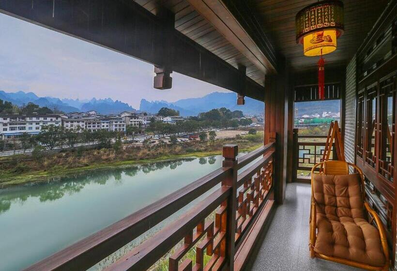 Президентский Люкс, Lee S Boutique Resort