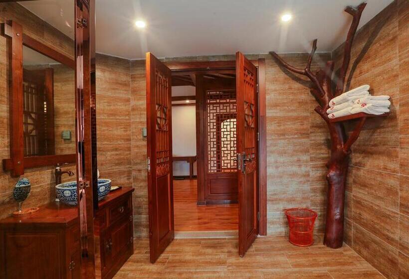 Президентский Люкс, Lee S Boutique Resort