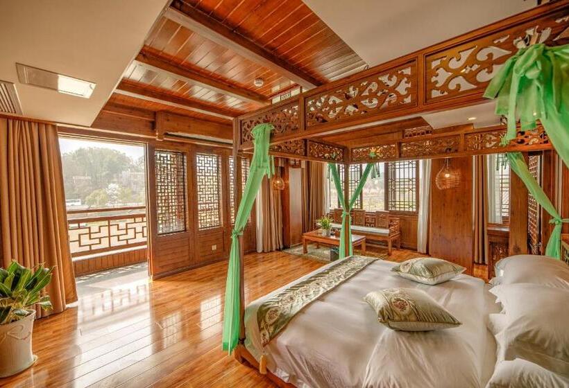 Deluxe room with river view, Lee S Boutique Resort