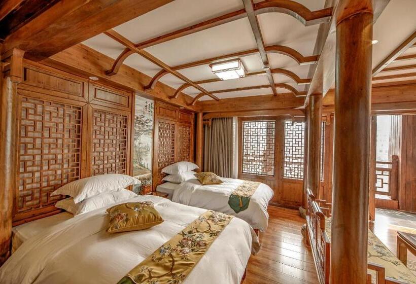 Deluxe room with river view, Lee S Boutique Resort