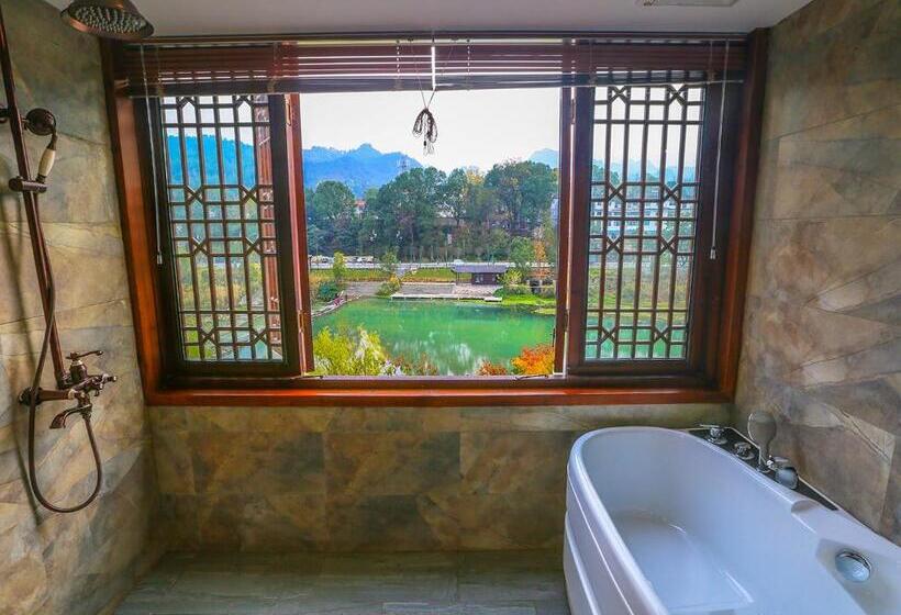 Номер Executive, Lee S Boutique Resort