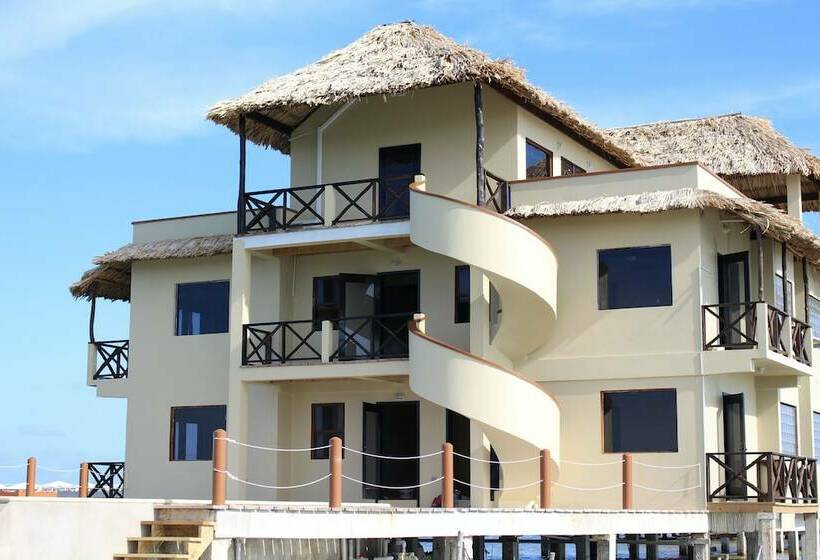 스탠다드 룸 킹사이즈 침대, Lina Point Belize Overwater Resort