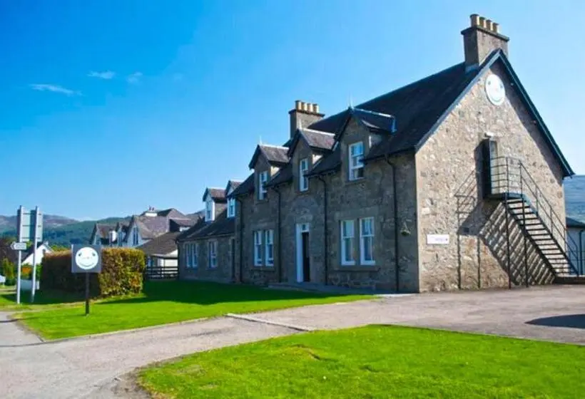 キングサイズベッドのスタンダードルーム, Loch Ness Guest House