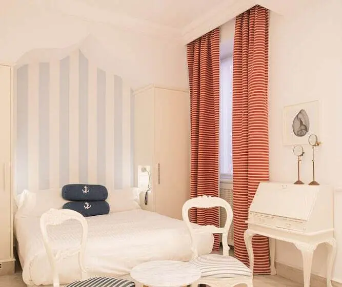ジュニアスイート, Marina Charming Rooms