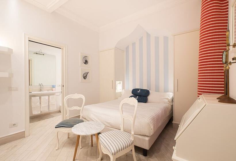 Полулюкс, Marina Charming Rooms