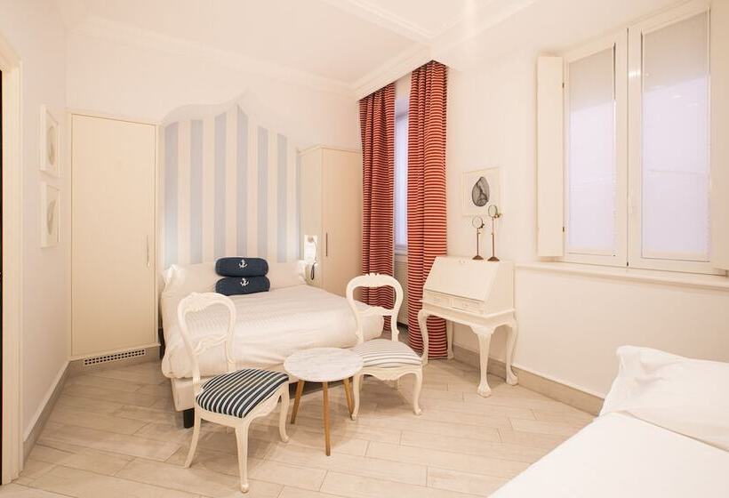 Полулюкс, Marina Charming Rooms