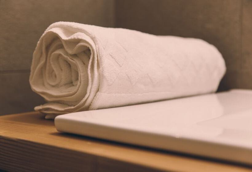 شقة غرفتين, Residence Langes