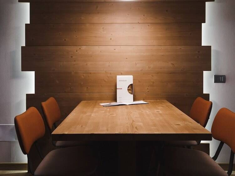 شقة غرفة واحدة, Residence Langes