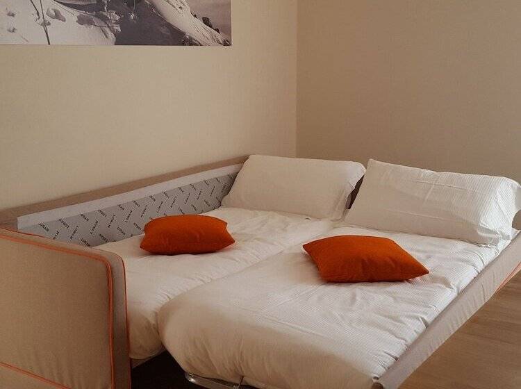 شقة غرفة واحدة, Residence Langes