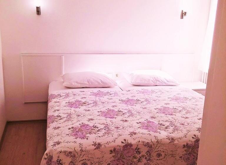 شقة غرفة واحدة, Parla Apart Otel